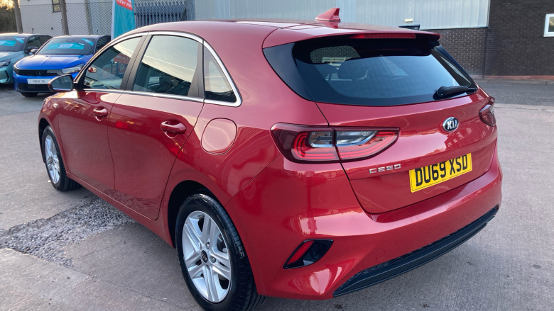 Kia Ceed 1.6 CRDi ISG 2 NAV 5dr Diesel Hatchback